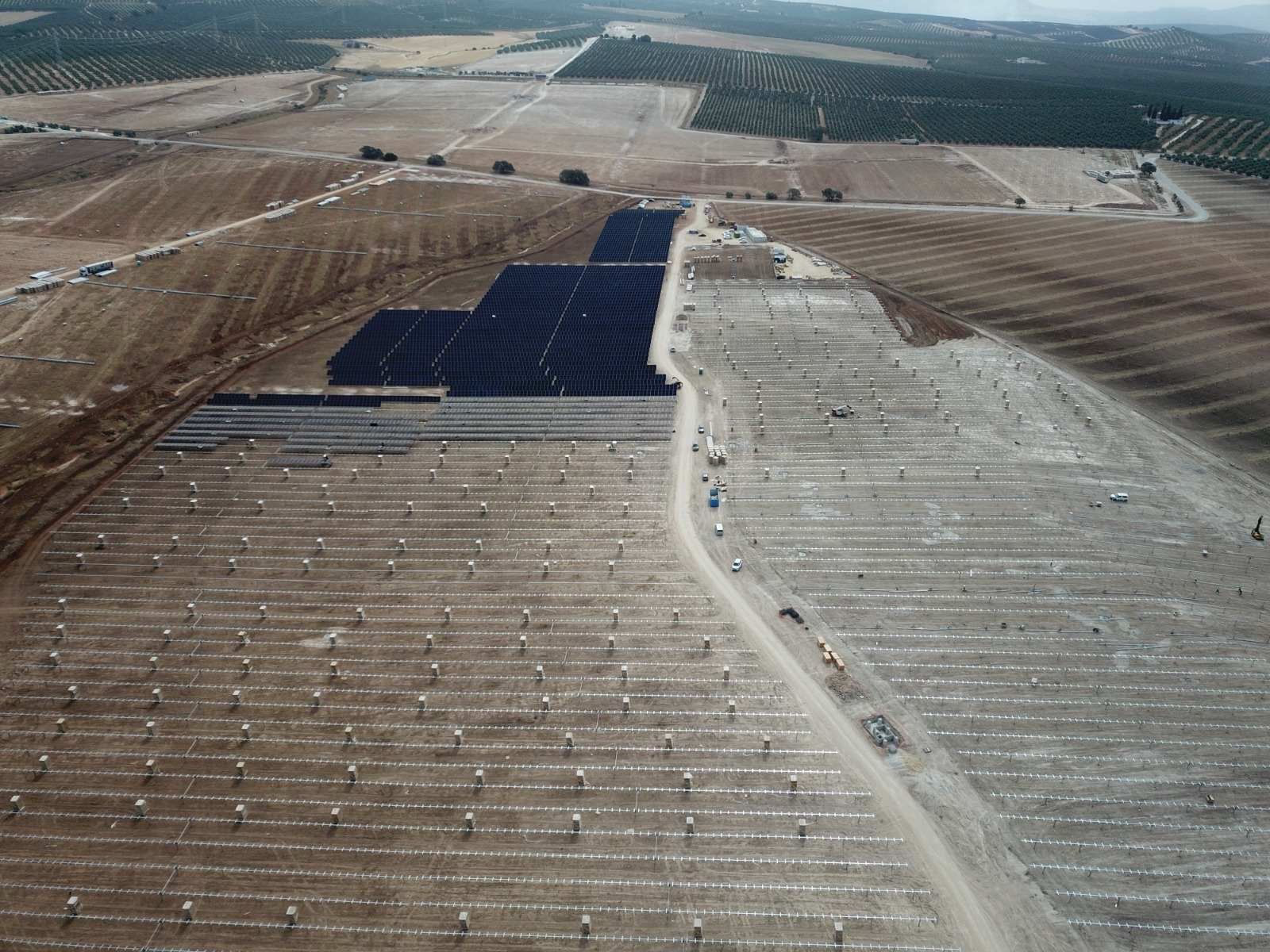 Large-scale solar project execution